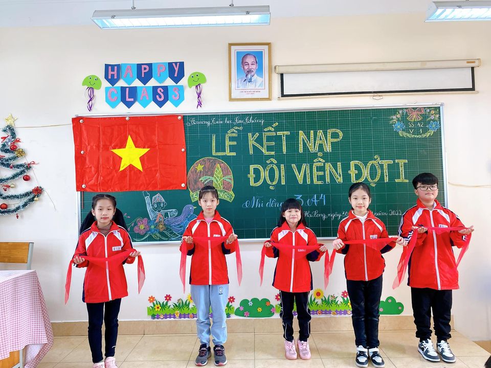 Lễ Kết nạp Đội năm học 2022-2023.